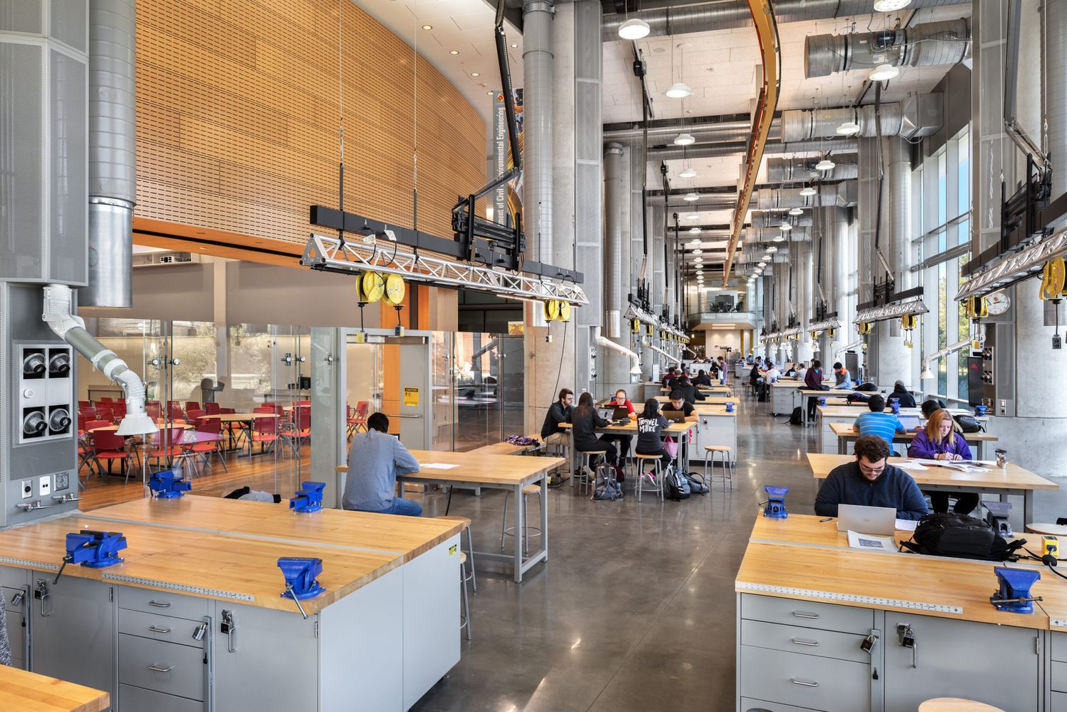 Lab at Fascitelli Center for Advanced Engineering at University of Rhode Island